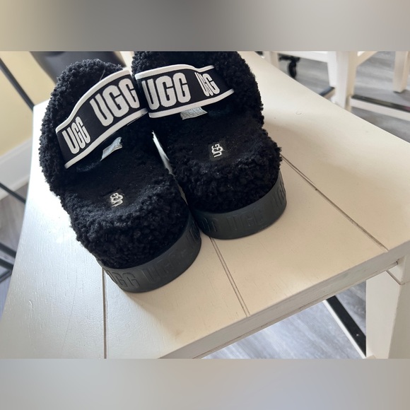 UGG Fluffita Slingback Slippers - Picture 4 of 15